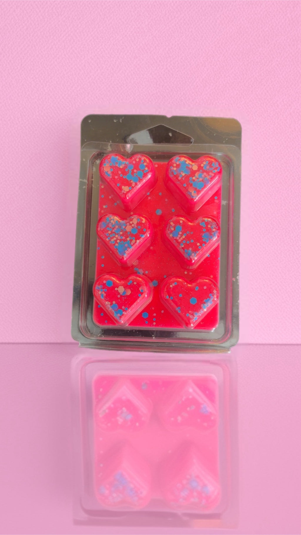 Heart Clamshell