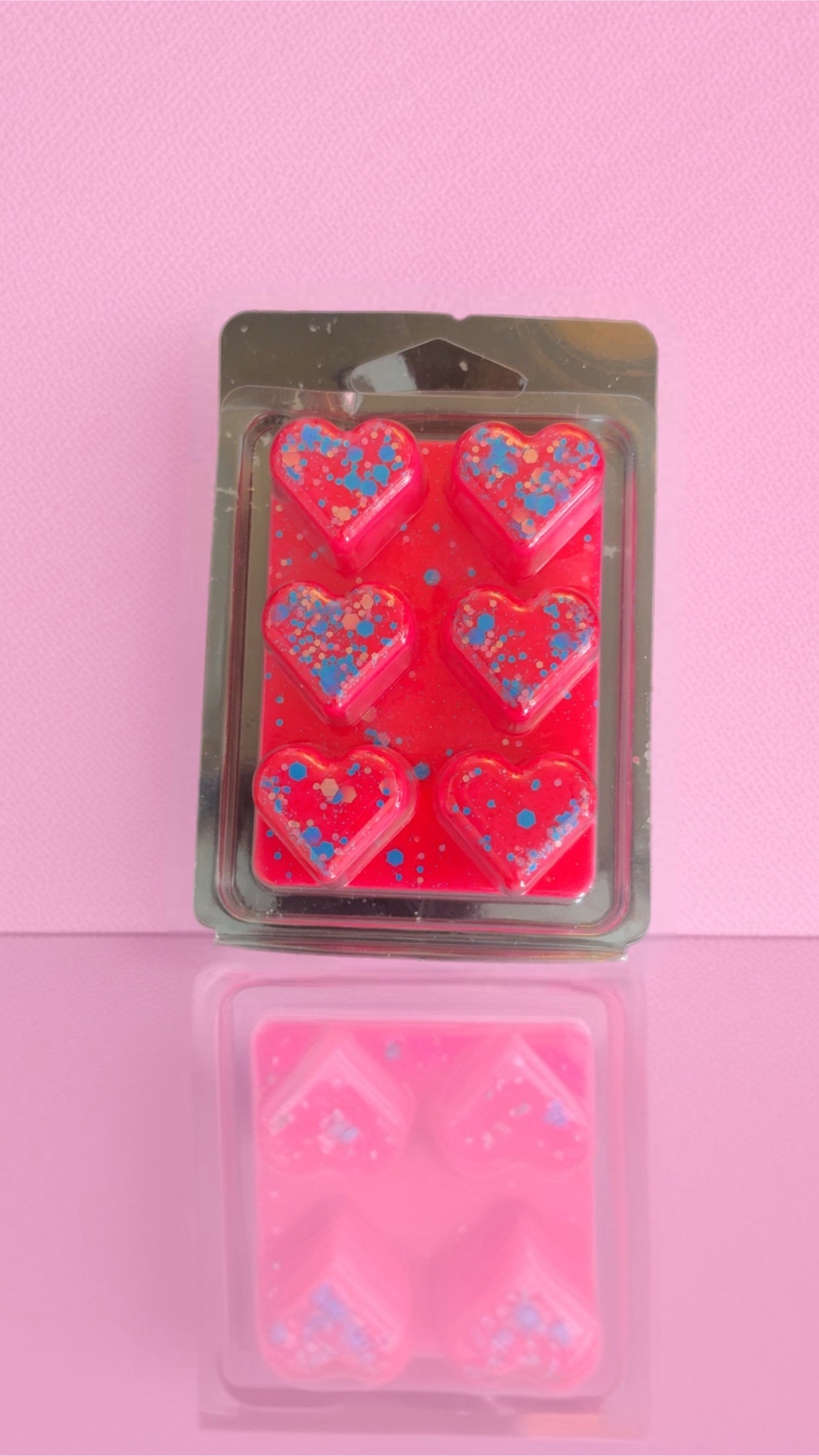 Heart Clamshell